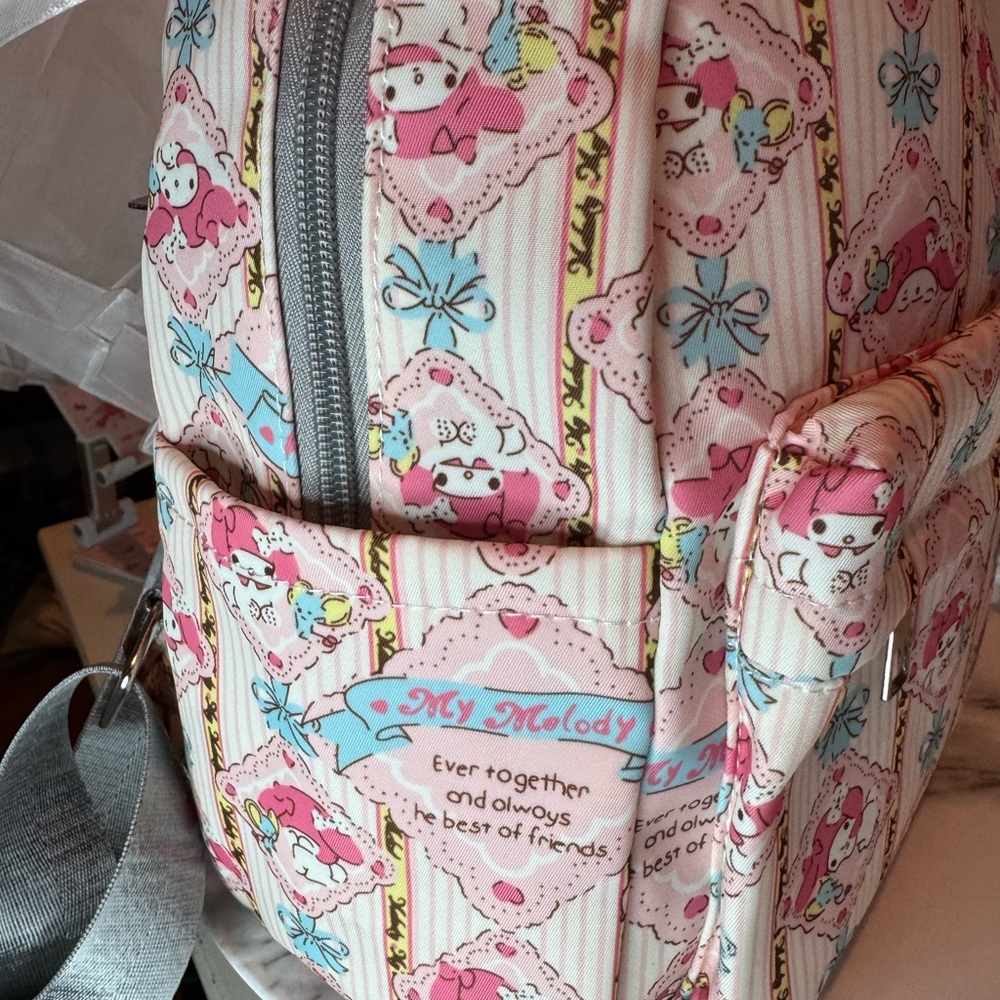 Pink Coquette Medium Backpack - Picture 4 of 9